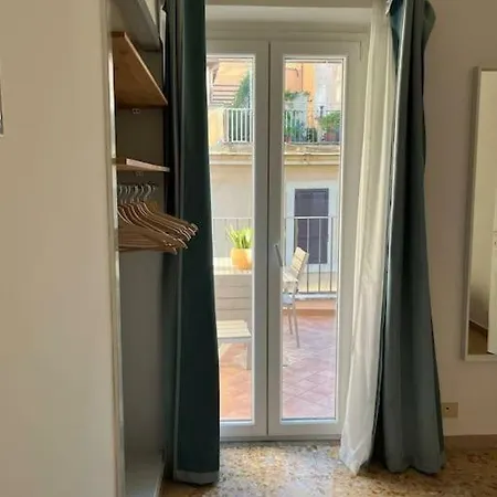 Urbana Rooftop * רומא